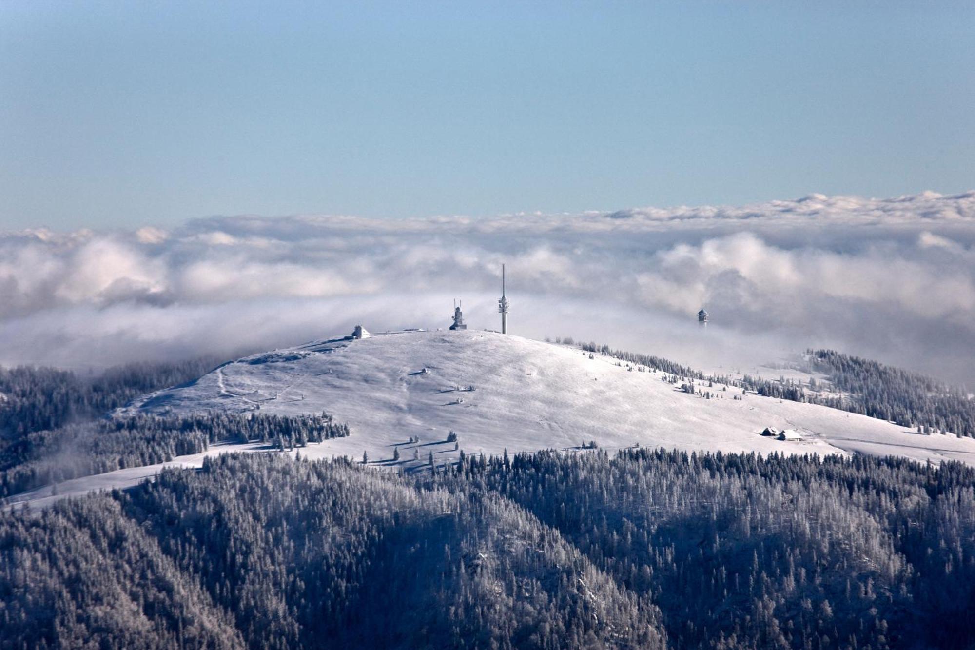 Ferienwohnung Seeblick Nr 2 5-Zimmerwohnung - Feldberg Baerental Rotwasser Luaran gambar